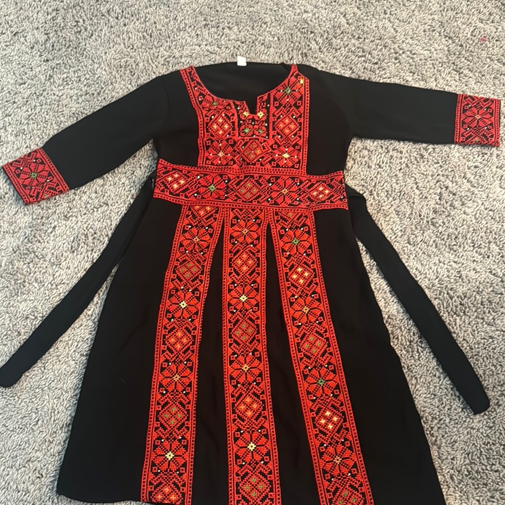Black Dress with Red Embroidery Arabic Jordanian Palestinian sz 2